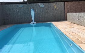 Casa c/ piscina em Praia de Mauá